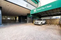 Hotel the Class - parking