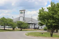 Quality Suites Hotels in Saint Charles
