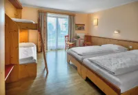 JUFA Hotel Gitschtal Hôtels à : Weissensee