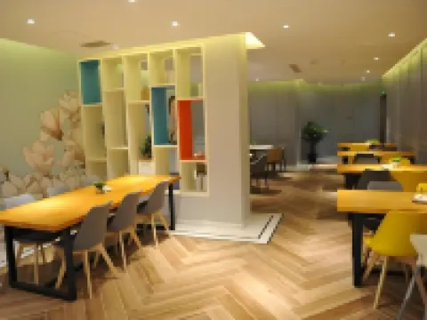 Magnotel（Canal City store） Hotels in Jining