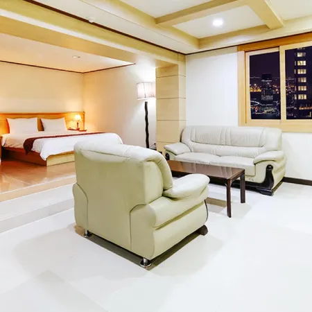 Sacheon Tourist Hotel