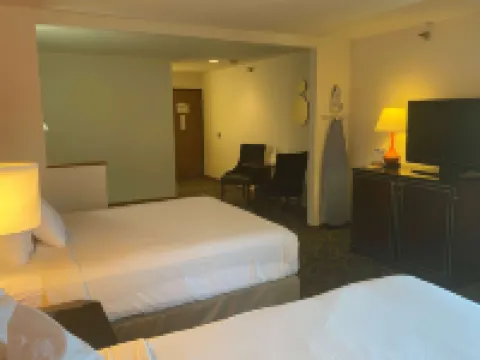 Howard Johnson by Wyndham Manteno Hotels in Kankakee County