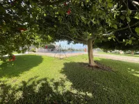Lovely 2 Bedroom Apartment Near the Beach
