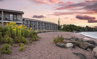 Best Western Plus Superior Inn