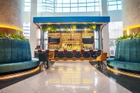 Wyndham Guayaquil Puerto Santa Ana - 5-Star