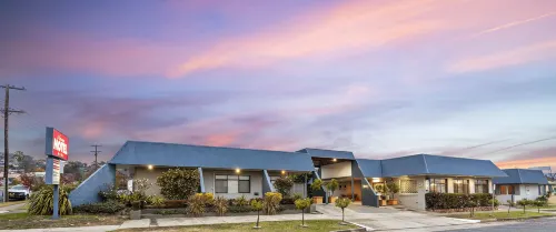 Amaroo Motel Tumuts Best Accommodation فنادق في Killimicat