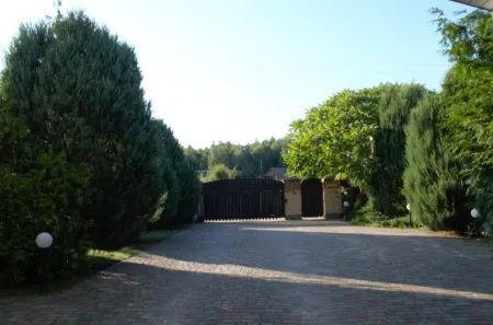 V Muhavtse Private House Отели в г. Брестский район