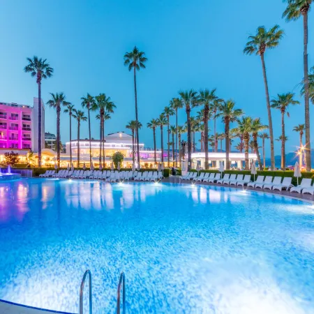 Prime Beach Hotel