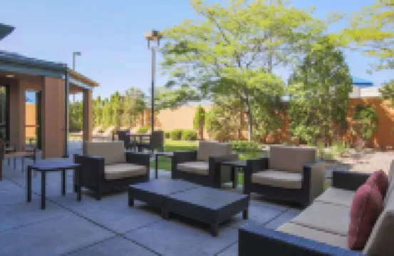 Courtyard Flint Grand Blanc
