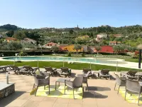 ReBi Village - piscina