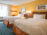 Fairfield Inn & Suites Columbus Hotels in Columbus