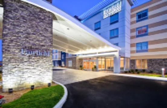 Fairfield Inn & Suites Plymouth Hotels near Plimoth Grist Mill