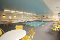 Fairfield Inn & Suites East Grand Forks Hotels in Grand Forks