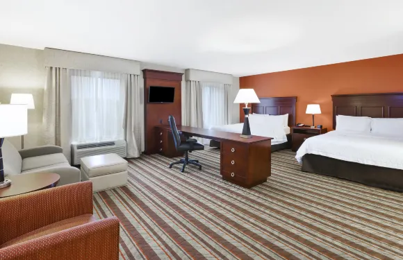 底特律紹斯蓋特歡朋酒店