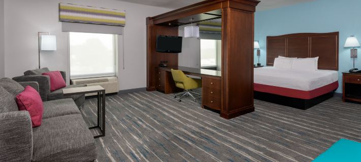 Hampton Inn & Suites Winston-Salem/University Area Hotels in Winston Salem