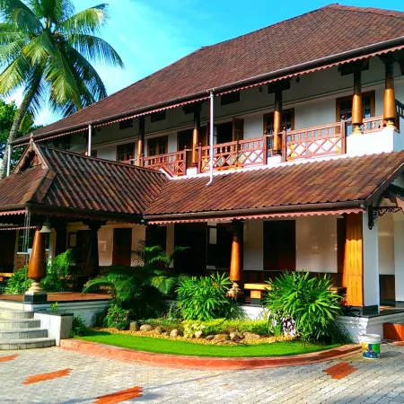 Azza Heritage Home Отели рядом с достопримечательностью «Синагога Пардеси»