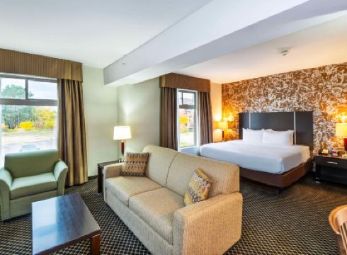 Quality Inn & Suites