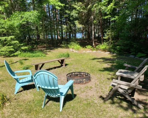 Peace, Privacy and a Pontoon!! No steps in home or to water! Hotels in Washington