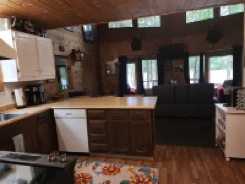 LUV2 FISH Vacation Rental on the Kenai River Hotels in Sterling