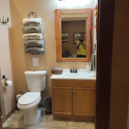 Beautiful bunkhouse in forest just hours outside Phoenix metro area