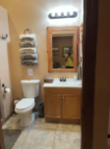 Beautiful bunkhouse in forest just hours outside Phoenix metro area