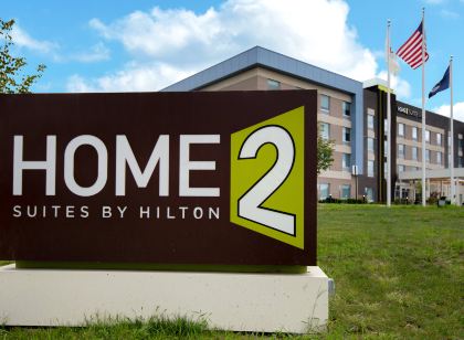 Home2 Suites by Hilton Grand Rapids Airport