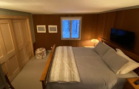 Private Mountain View minutes to Hiking, biking, golfing, skiing, snowboarding