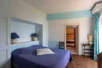 La Malpagne Villa 400m2 Pieds Dans L'eau