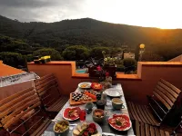 Lovingly furnished vacation apartment with large pool in Nisporto Hotels in Rio