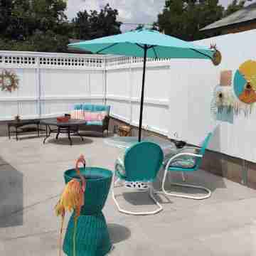 Atomic Star Cottage Klamath Lake Hiking Trails Museums Crater Lake Lava Beds Hotel Exterior