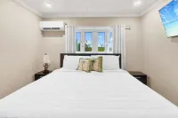 Legacy Beach Suites Hotels in 