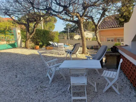 Loue T3, vue Mer, Proche Plage, Jardin Privatif Отели рядом с достопримечательностью «Jardinerie Sopavar»