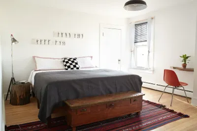 The Hudson House