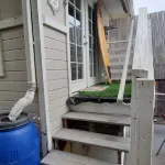 Beach Surfer Bungalow 16 blocks from beach, pool and private yard and patio