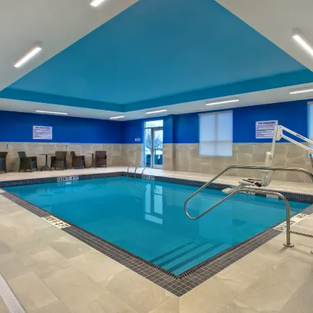 Hampton Inn by Hilton Brockville, on