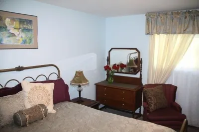 Cypress Row Vacation Suite In Beautiful Bandon, Oregon Hotels near Bandon Disc Golf Course