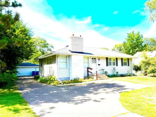 5minutes to Airport & MOA. Central-Cozy, Free parking Hotels in Richfield