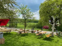 In the heart of the Reinhardswald Hotel in zona Tierpark Sababurg