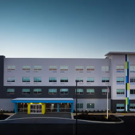 Tru by Hilton Tupelo