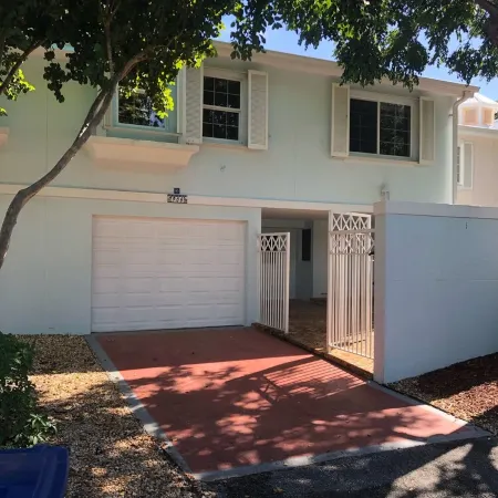 Ohana Cay 4 Bed & 4 Bath Unit 906 @Mariners Club - Sleeps 10!!