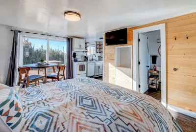 Beachcomber: Beachfront Escape Unit #1