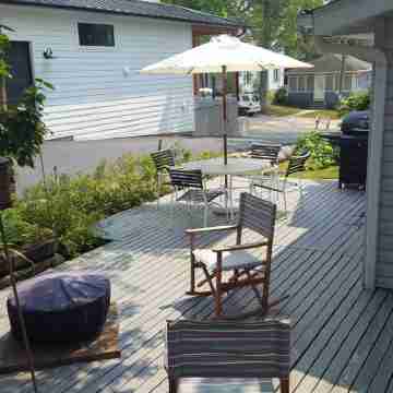 Classic Lake House just a few blocks to Abbey, Lakefront, Restuarants, & Beach Hotel Exterior