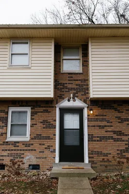 "Morning View 3” Cozy Modern Stay - College/Hiking Hotels in Berea