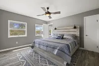 Lake Geneva Oasis - Short walk to Downtown Lake Geneva and Geneva Lake! Hotels near Target