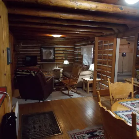 The White Buffalo rustic cabin located in the middle of West Yellowstone, MT