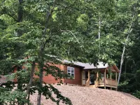 Mountain Views, Fire Pit, Minutes From Downtown Asheville Hotels in Lower Hominy