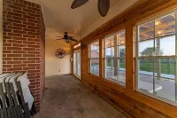 Modern 5 bedroom Farm House