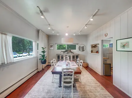 Apt Getaway In Downtown Bozeman! Отели в г. Бозмен