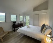Stylish country escape Laguna/Wollombi Hunter Valley. 4 bedrooms. Pet friendly!