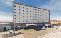 Hampton Inn by Hilton Tijuana Otay Các khách sạn gần Engineering Sciences Posgraduate Department